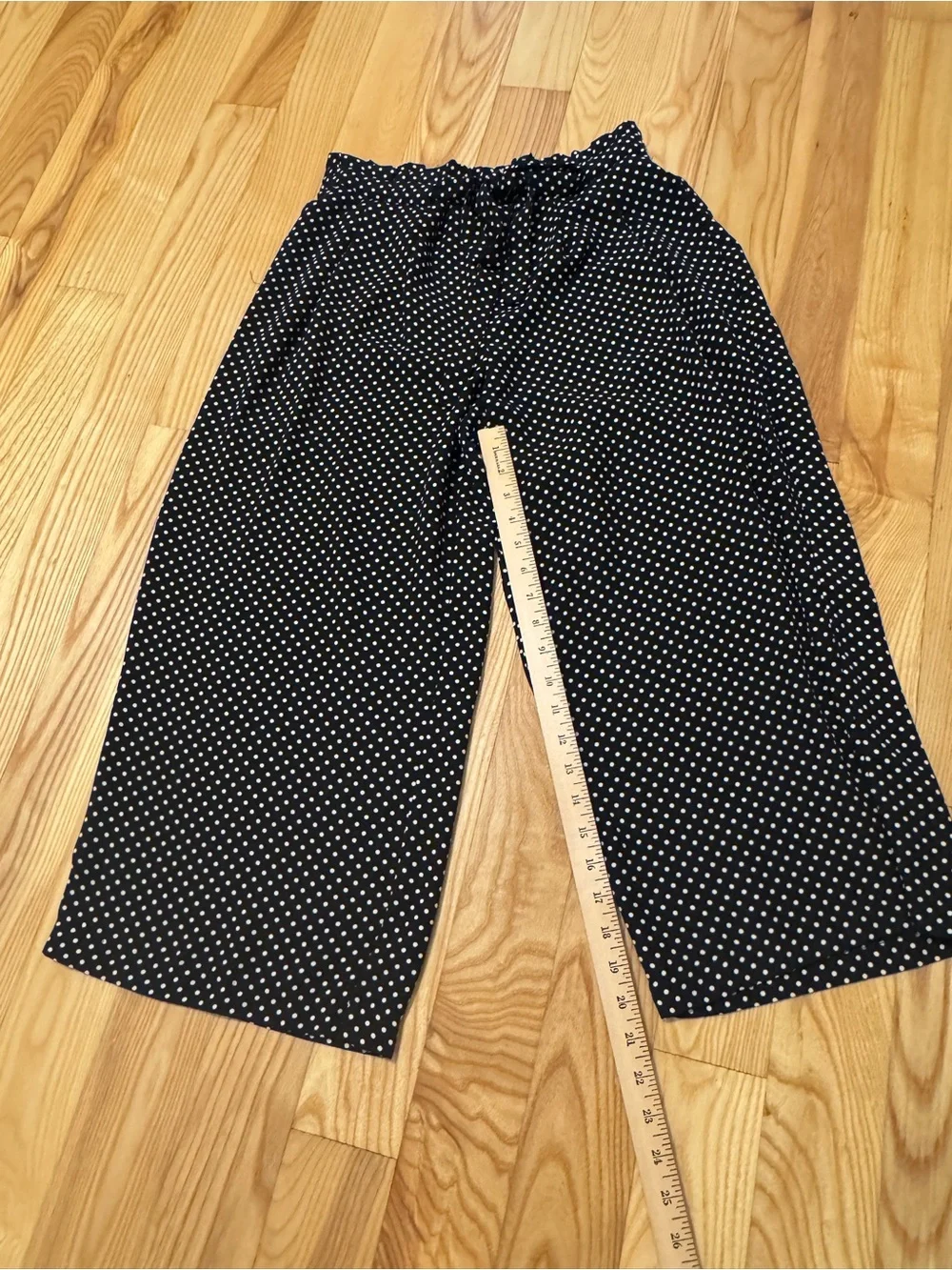 Adrienne Vittadini Black Polka Dot Wide-Leg Culotte Pants - Picture 3 of 5